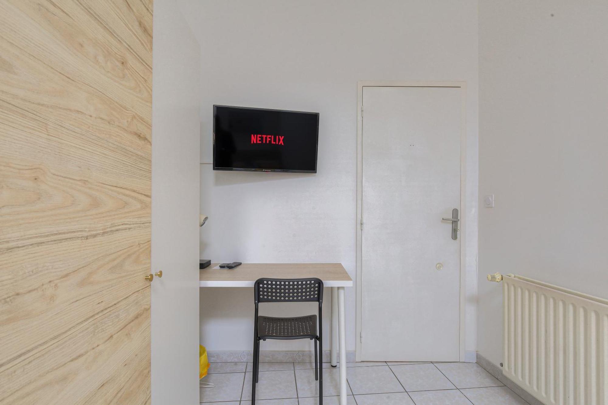 Le Triplex, 2 Chambres, 2 Salles De Bain Lagnieu Eksteriør billede